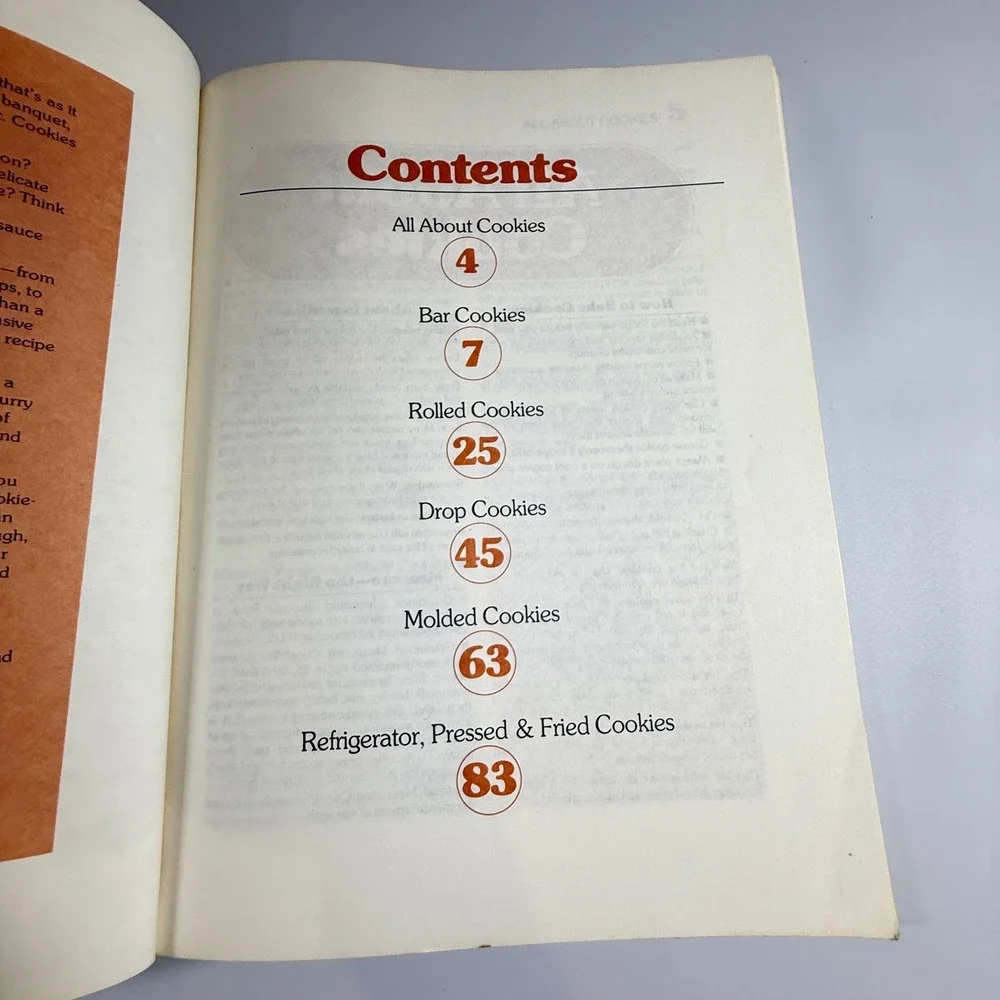 VTG Betty Crocker Cookie Book Cookbook 1982‎ Retro Baking Recipes Cottagecore